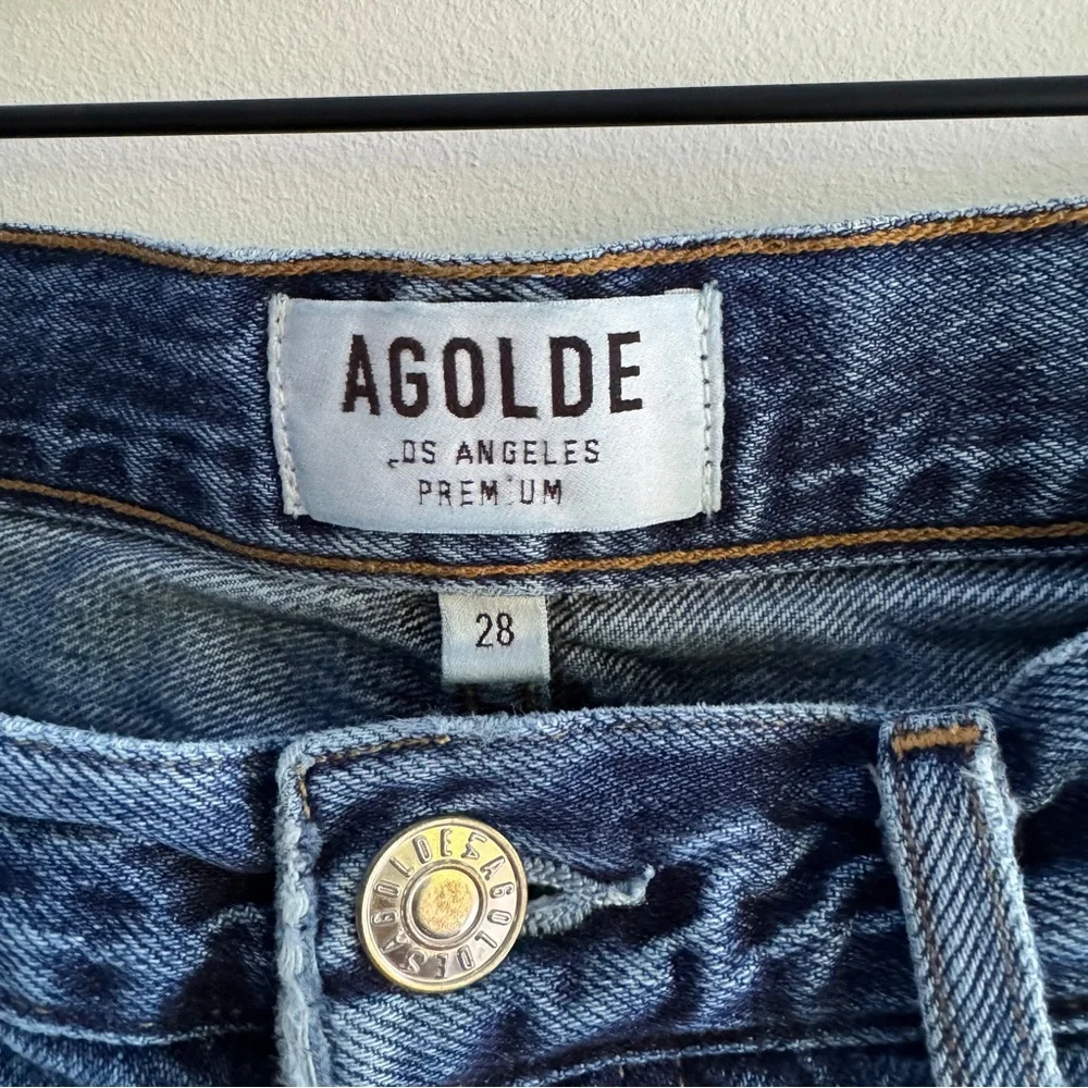 Agolde Jamie Medium Wash Hi Rise Classic Raw Hem Jean | Size 28 - Picture 6 of 6